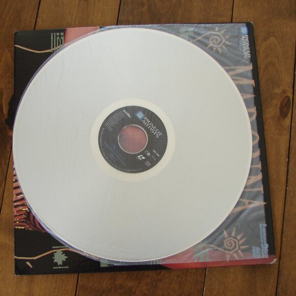 Madonna Blond Ambition World Tour Live Laserdisc 1990 Excellent!!! - Picture 5 of 12